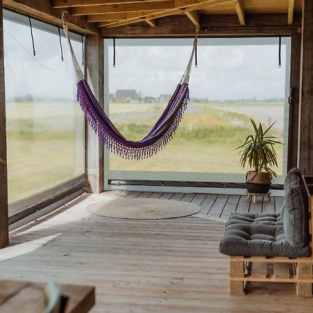 Vila Tiny Farm House Met Hot Tub. Menaldum Exteriér fotografie